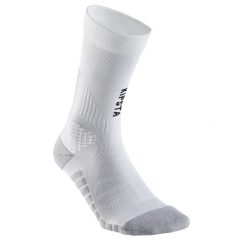 Skarpety sportowe Mid. Białe skarpetki damskie KIPSTA, bez wzorów, z bawełny. Za 32.99 zł.