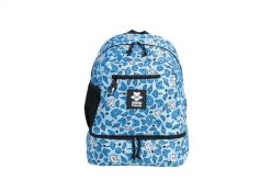 Plecak Arena TEAM BACKPACK FRIENDS. Niebieskie plecaki męskie ARENA, bez wzorów, z materiału, młodzieżowe. Za 143.64 zł.