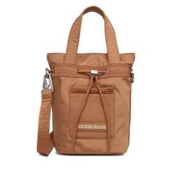 Torebka Guess Jeans. Brązowe torebki do ręki damskie Guess Jeans, z aplikacjami, z jeansu, bez dodatków. Za 199.99 zł.