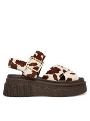 Clarks Sandały Evamar Wish 26185891 Brązowy. Brązowe sandały damskie Clarks, bez wzorów, ze skóry, bez obcasa, na płaskiej podeszwie, bez zapięcia. Za 519.99 zł.