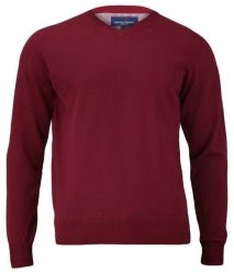 Męski Sweter Bawełniany (serek) - Adriano Guinari - Wiśniowy. Czerwone swetry męskie Adriano Guinari, m, bez wzorów, z bawełny, biznesowe, bez kołnierzyka, bez ramiączek. Za 159.00 zł.