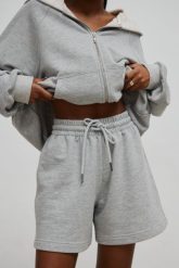 Krótkie spodenki ze sznurkiem w kolorze LIGHT GREY lurex - PROSPER-L. Szare szorty damskie Marsala, bez wzorów, z bawełny. Za 299.90 zł.