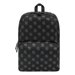 Plecak New York Yankees Monogram Multi Stadium. Czarne plecaki męskie New Era, bez wzorów, z materiału, sportowe. Za 167.65 zł.
