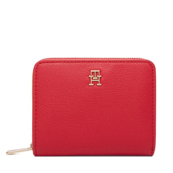 Portfel Tommy Hilfiger. Czerwone portfele damskie Tommy Hilfiger. Za 222.99 zł.