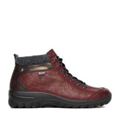 Botki Rieker. Czerwone botki damskie Rieker, bez wzorów, bez obcasa, na płaskiej podeszwie, bez zapięcia. Za 319.99 zł.