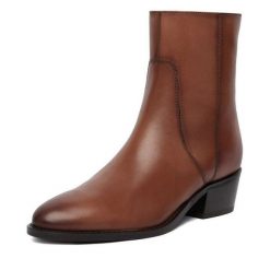 Botki GINO ROSSI. Brązowe botki damskie Gino Rossi, bez wzorów, bez obcasa, na słupku, bez zapięcia. Za 329.99 zł.
