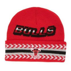 Czapka Chicago Bulls NBA Game On Hwc. Czerwone czapki damskie Mitchell & Ness, na jesień, bez wzorów. Za 197.00 zł.