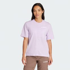 Koszulka Terrex Multi Climacool. Czerwone bluzki damskie Adidas, xs, bez wzorów, sportowe, bez kołnierzyka, bez ramiączek. Za 199.00 zł.