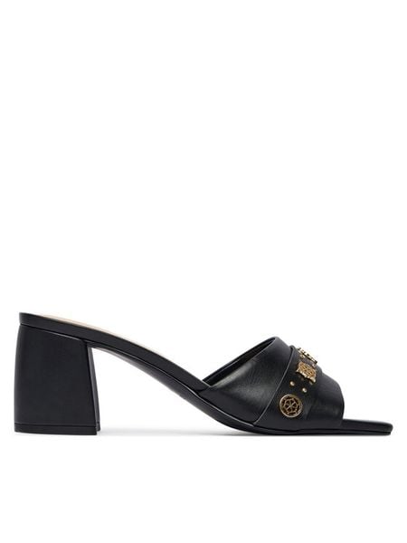 Guess Klapki FLJGAU ELE03 Czarny. Czarne klapki damskie Guess, z aplikacjami, ze skóry, bez obcasa, bez zapięcia. Za 326.99 zł.