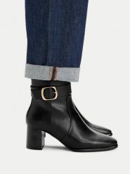 MEXX Botki CEO-26F816-2A Czarny. Czarne botki damskie Mexx, bez wzorów, ze skóry, bez obcasa, na słupku, bez zapięcia. Za 259.99 zł.