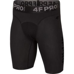 Bielizna 4FPRO SPMF404 - głęboka czerń. Spodnie sportowe męskie 4F, m, bez wzorów, z jersey. W wyprzedaży za 59.99 zł.