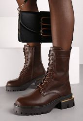 Brązowe Botki na Platformie z Tłoczeniem w Stylu Workerów Vivietta. Brązowe botki damskie Renee, bez wzorów, z jeansu, eleganckie, z okrągłym noskiem, bez obcasa, na platformie, bez zapięcia. Za 159.99 zł.