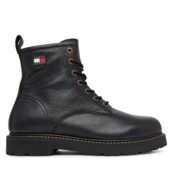 Trzewiki Tommy Jeans. Czarne botki męskie Tommy Jeans, bez wzorów, z jeansu, bez obcasa, bez zapięcia. Za 699.99 zł.