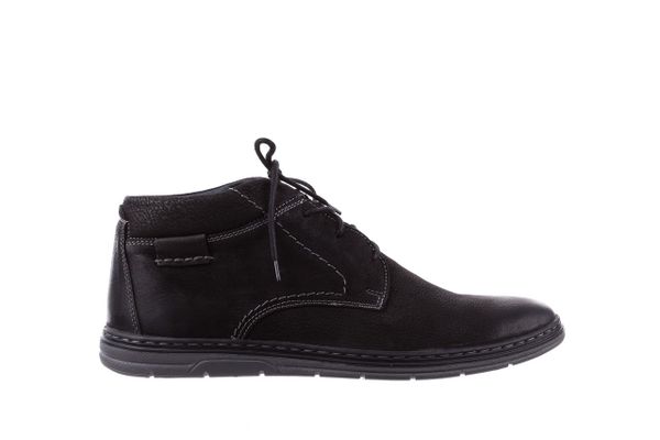 Trzewiki Bayla-081 826 Czarny, Skóra naturalna - 44. Czarne botki męskie Bayla, bez wzorów, z nubiku, bez zapięcia. W wyprzedaży za 134.10 zł.