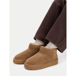 Śniegowce Nine West. Brązowe śniegowce damskie Nine West, bez zapięcia. Za 259.99 zł.
