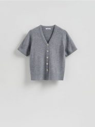 Kardigan z dekoracyjnymi guzikami - szary. Szare kardigany damskie Reserved, l, bez wzorów, z dzianiny, bez kołnierzyka. Za 129.99 zł.