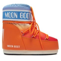 Śniegowce Moon Boot. Brązowe śniegowce damskie Moon Boot, bez zapięcia. Za 769.99 zł.