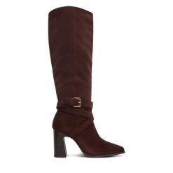 Kozaki JENNY. Brązowe kozaki damskie Jenny, bez wzorów, bez obcasa, na słupku, bez zapięcia. Za 249.99 zł.