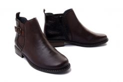 RIEKER Z4965-25 brown, botki damskie. Brązowe botki damskie Rieker, na zimę, bez wzorów, bez obcasa, na obcasie, bez zapięcia. Za 369.90 zł.