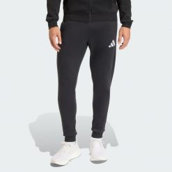 Spodnie dresowe Entrada 26. Białe spodnie sportowe męskie Adidas, bez wzorów, z dresówki, do piłki nożnej. Za 199.00 zł.