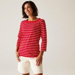 Damska koszulka z długim rękawem Regatta Baylette II. Białe bluzki damskie Regatta, bez wzorów, eleganckie, bez kołnierzyka, bez ramiączek. Za 107.00 zł.