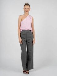 Patrizia Pepe Top | 2C1332 A050 | Kobieta | Różowy. Czerwone topy damskie Patrizia Pepe, bez wzorów, z wiskozy, bez kołnierzyka, bez ramiączek. W wyprzedaży za 239.00 zł.