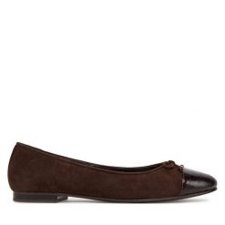 Baleriny Tory Burch. Brązowe balerinki damskie Tory Burch, bez wzorów, bez obcasa, bez zapięcia. Za 1,489.00 zł.