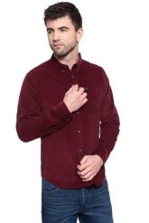 KOSZULA LEE BUTTON DOWN BURGUNDY L880MRMF 112123268. Czerwone koszule męskie Lee, l, bez wzorów, z materiału, bez kołnierzyka, bez ramiączek. W wyprzedaży za 79.99 zł.