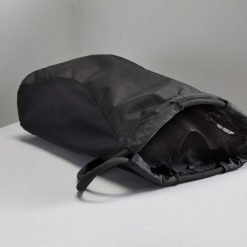 Plecak fitness Domyos 15 l. Czarne plecaki męskie DOMYOS, bez wzorów, sportowe. Za 44.99 zł.