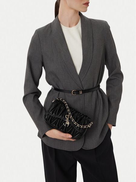 Eva Minge Torebka EO-KY-356 Czarny. Czarne listonoszki damskie Eva Minge, bez wzorów, ze skóry, bez dodatków. Za 229.99 zł.