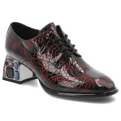 Bordowe Półbuty Artiker Stylowe Obuwie Damskie Na Eleganckim Obcasie. Czerwone półbuty damskie Artiker, z aplikacjami, z lakierowanej skóry, eleganckie, bez obcasa, na obcasie, bez zapięcia. Za 254.99 zł.