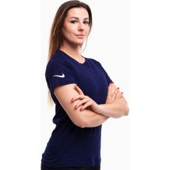 Koszulka treningowa damska Nike Park 20. Żółte bluzki damskie Nike, xl, bez wzorów, sportowe, bez kołnierzyka, bez ramiączek. Za 88.00 zł.