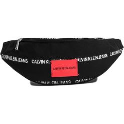 Saszetka nerka CALVIN KLEIN JEANS - Sport Essentials L Street Pack K50K504530 908. Czarne saszetki i nerki męskie Calvin Klein Jeans, bez wzorów, z jeansu. W wyprzedaży za 219.00 zł.