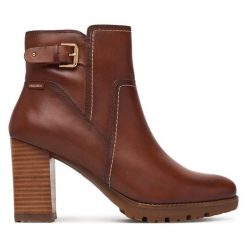 Botki Pikolinos. Brązowe botki damskie Pikolinos, bez wzorów, bez obcasa, na słupku, bez zapięcia. Za 799.99 zł.