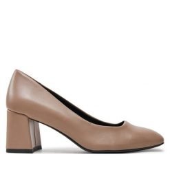 Czółenka Tamaris. Szare czółenka damskie Tamaris, bez wzorów, bez obcasa, bez zapięcia. Za 219.99 zł.