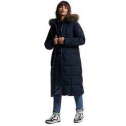 Damski płaszcz ze sztucznego futra Superdry Everest. Niebieskie płaszcze damskie Superdry, na jesień, bez wzorów, z puchu, bez kołnierzyka, bez kaptura. Za 825.30 zł.