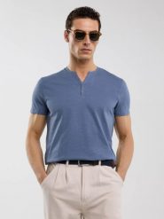Koszulka męska z guzikami niebieska Alanco 402. Niebieskie t-shirty męskie BIG STAR, l, z aplikacjami, z bawełny, bez kołnierzyka, bez ramiączek. W wyprzedaży za 39.99 zł.