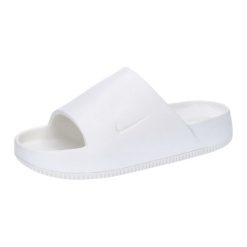 Klapki męskie Nike Calm Slide. Brązowe klapki męskie Nike, bez wzorów, z jeansu, bez zapięcia. Za 398.00 zł.