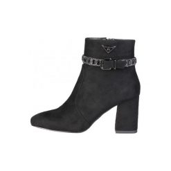 Laura Biagiotti Buty wysokie za kostke 2118. Kozaki damskie Laura Biagiotti, bez wzorów, za kostkę, bez obcasa, bez zapięcia. Za 266.00 zł.