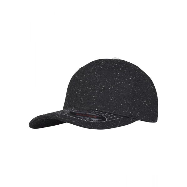 Czapka Flexfit piqué dot. Czarne czapki damskie FLEXFIT, bez wzorów, z poliesteru, sportowe. Za 132.50 zł.