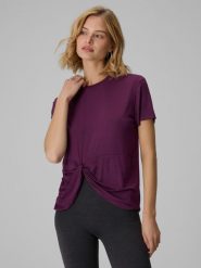 4F T-shirt regular z marszczeniem i modalem damski - fioletowy S. Fioletowe t-shirty damskie 4F, s, bez wzorów, z materiału, klasyczne, bez kołnierzyka, bez ramiączek. Za 89.99 zł.