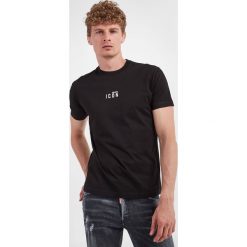 T-shirt DSQUARED2. T-shirty męskie Dsquared2, m, bez wzorów, bez kołnierzyka, bez ramiączek. W wyprzedaży za 657.30 zł.