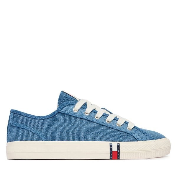 Tenisówki Tommy Jeans. Niebieskie trampki i tenisówki damskie Tommy Jeans, bez wzorów, z denimu, bez zapięcia. Za 189.99 zł.