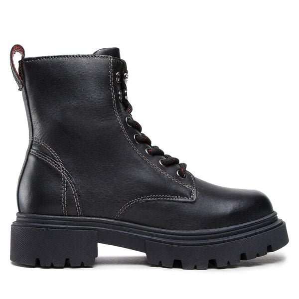 Trapery Lasocki. Czarne trapery damskie Lasocki, bez zapięcia. Za 269.99 zł.