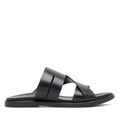 Klapki GINO ROSSI. Czarne klapki męskie Gino Rossi, bez wzorów, bez zapięcia. Za 199.99 zł.