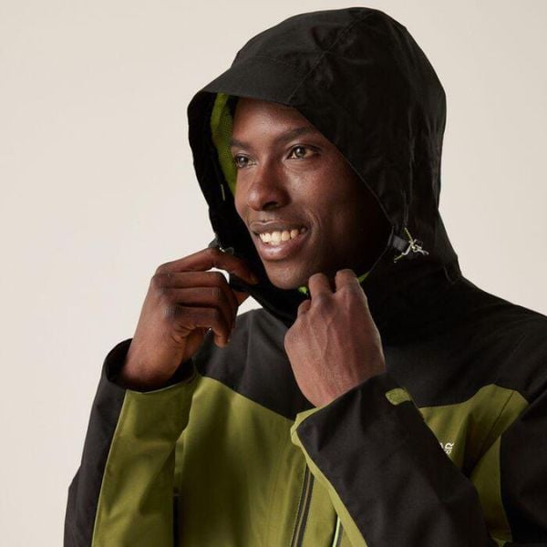 Kurtka trekkingowa męska Regatta Wentwood IX 3w1 z membraną 15K. Zielone kurtki męskie Regatta, na jesień, m, bez wzorów, z poliesteru, bez kaptura. Za 546.70 zł.