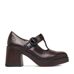 Półbuty Rieker. Brązowe półbuty damskie Rieker, bez wzorów, bez obcasa, na obcasie, bez zapięcia. Za 349.99 zł.
