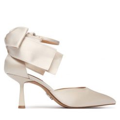 Szpilki Steve Madden. Szpilki damskie Steve Madden, bez wzorów, bez obcasa, na szpilce, bez zapięcia. Za 559.99 zł.