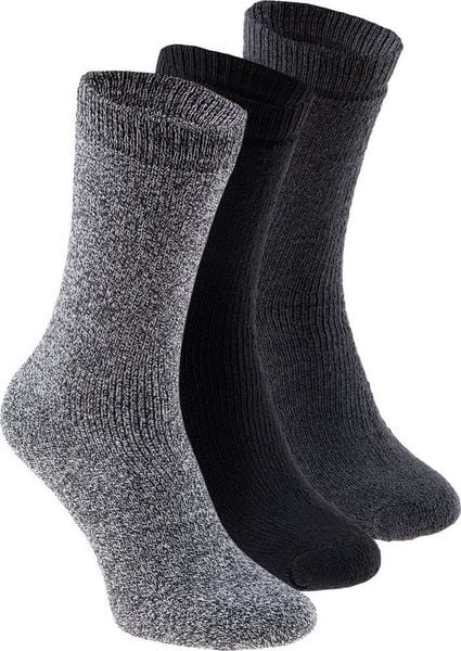 Męskie Skarpety Za Kostkę Berno 3-pack rozmiar 39-42. Skarpety męskie MARTES, bez wzorów. Za 17.36 zł.