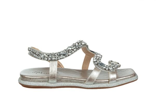 Sandały Laura Vita Maxine 04 Argent 202070, Srebrny, Skóra ekologiczna - 38. Szare sandały damskie Laura Vita, bez wzorów, z materiału, bez obcasa, na płaskiej podeszwie, bez zapięcia. W wyprzedaży za 179.10 zł.